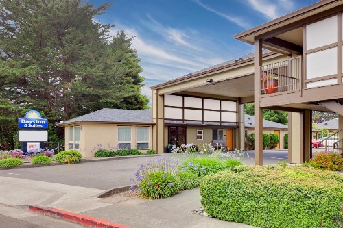Days Inn & Suites by Wyndham Arcata image 15